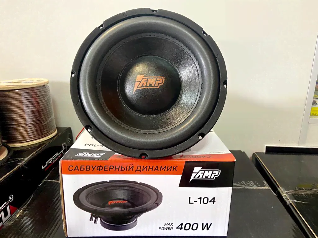 Пассивный сабвуфер AMP L-104 10"