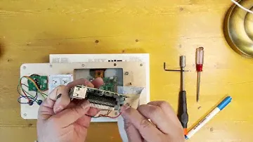 Raspberry Pi + Hifiberry + Icepower + Volumio Project.