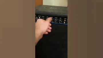 Fender BXR 60. Does not work
