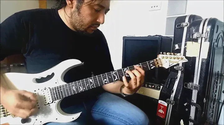 BUGERA V55 INFINIUM Rock Sound