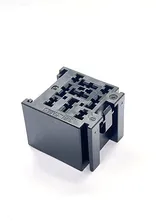 AMP 185403-2. Держатель стандартного реле.