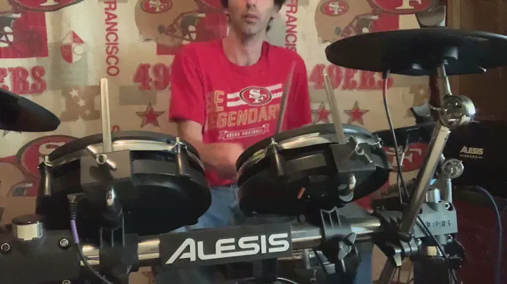 Quick sample of what the strike amp 8 sounds like.