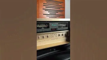 The stunning Accuphase E-380 integrated amplifier! Look at those VU Meters!!