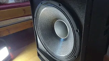 LD Dave 18G3 bass excurtion + teardown.