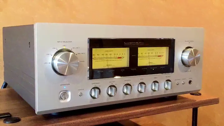 LUXMAN L-590AX Mark II