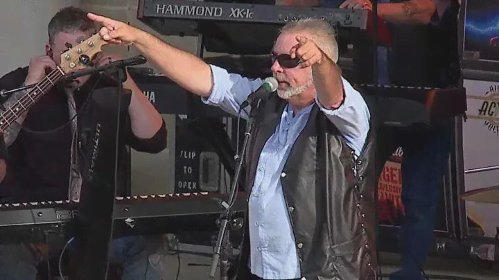 Thousands head to River Rock at the Amp opening night